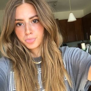 Meet your Posher, Sierra